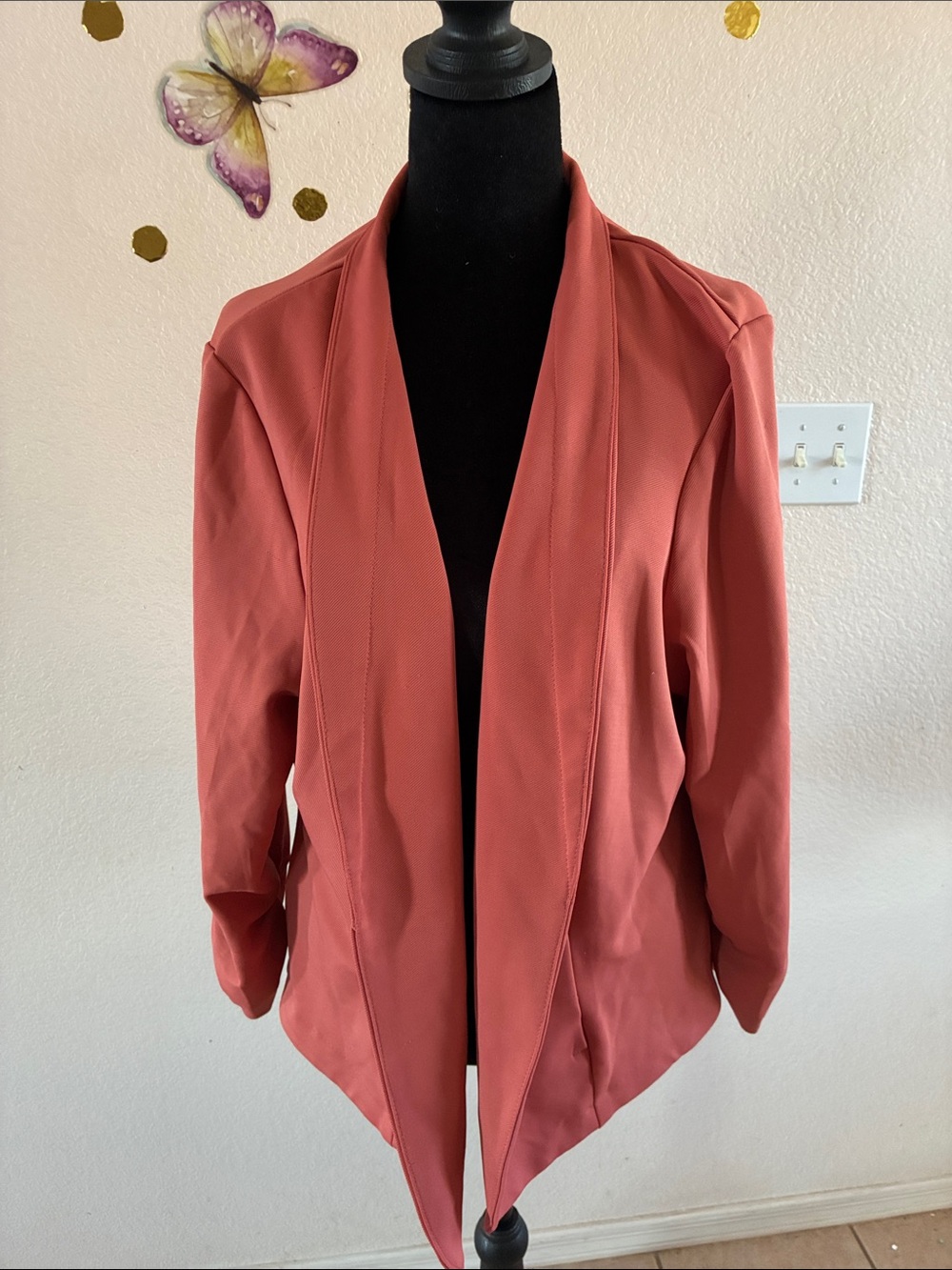 Maurices Coral Open Blazer – Size 2 (Fits Like Large)